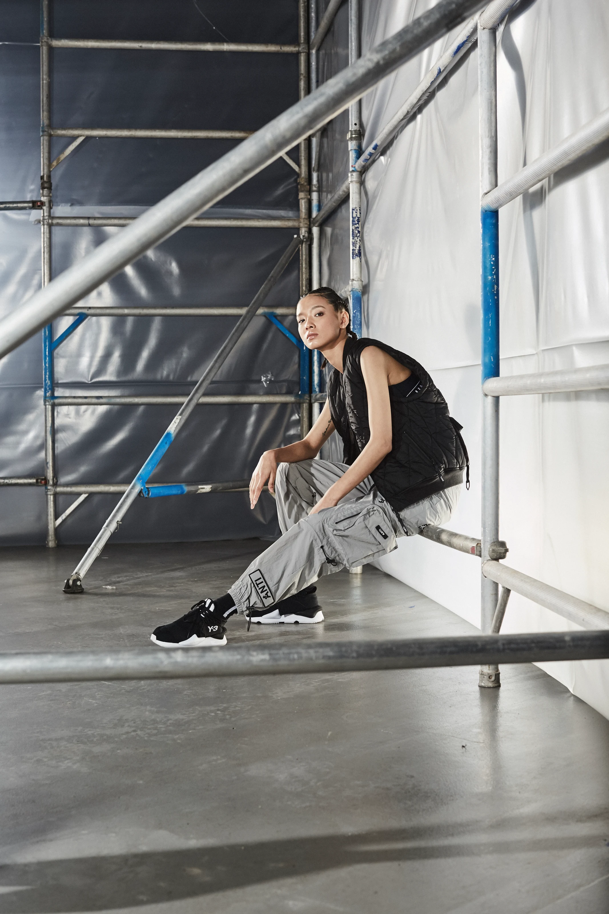 CHKDSK PUFFER VEST w/ FUTURE CARGO PANT